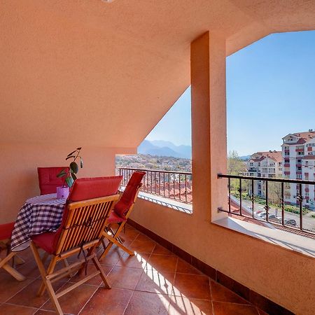 Apartments City Center Τίβατ Εξωτερικό φωτογραφία