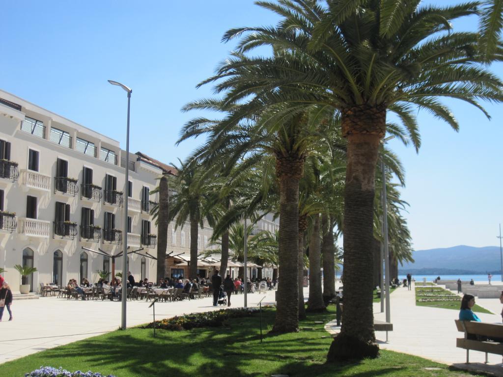 Apartments City Center Τίβατ Εξωτερικό φωτογραφία