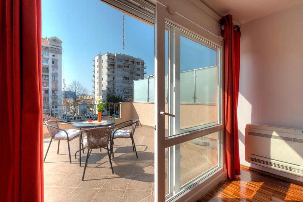 Apartments City Center Τίβατ Εξωτερικό φωτογραφία
