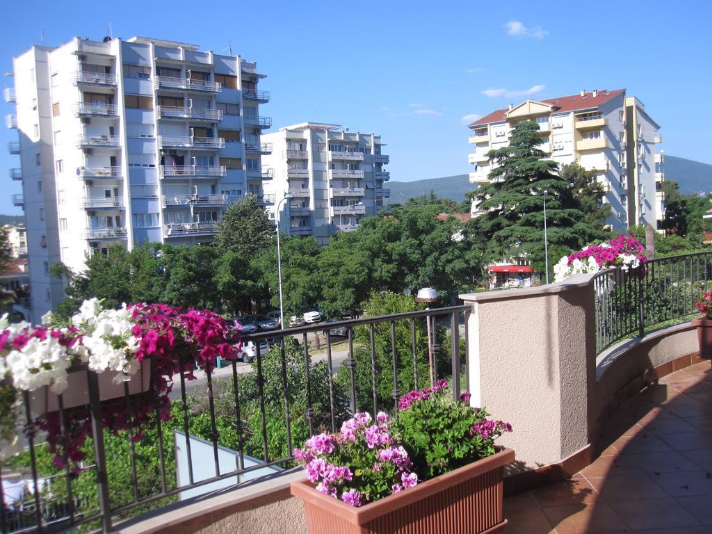 Apartments City Center Τίβατ Εξωτερικό φωτογραφία